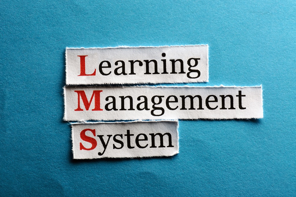 3 نشانه ای که به شما می گوید به یک سیستم مدیریت یادگیری جدید نیاز دارید